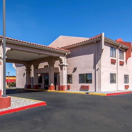 Quality Inn & Suites Albuquerque North Near Balloon Fiesta Park Exteriör bild