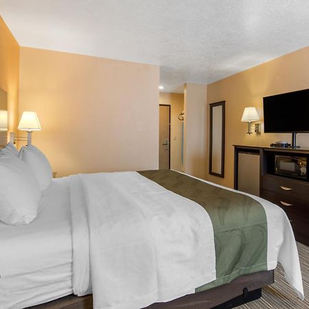 Quality Inn & Suites Albuquerque North Near Balloon Fiesta Park Exteriör bild