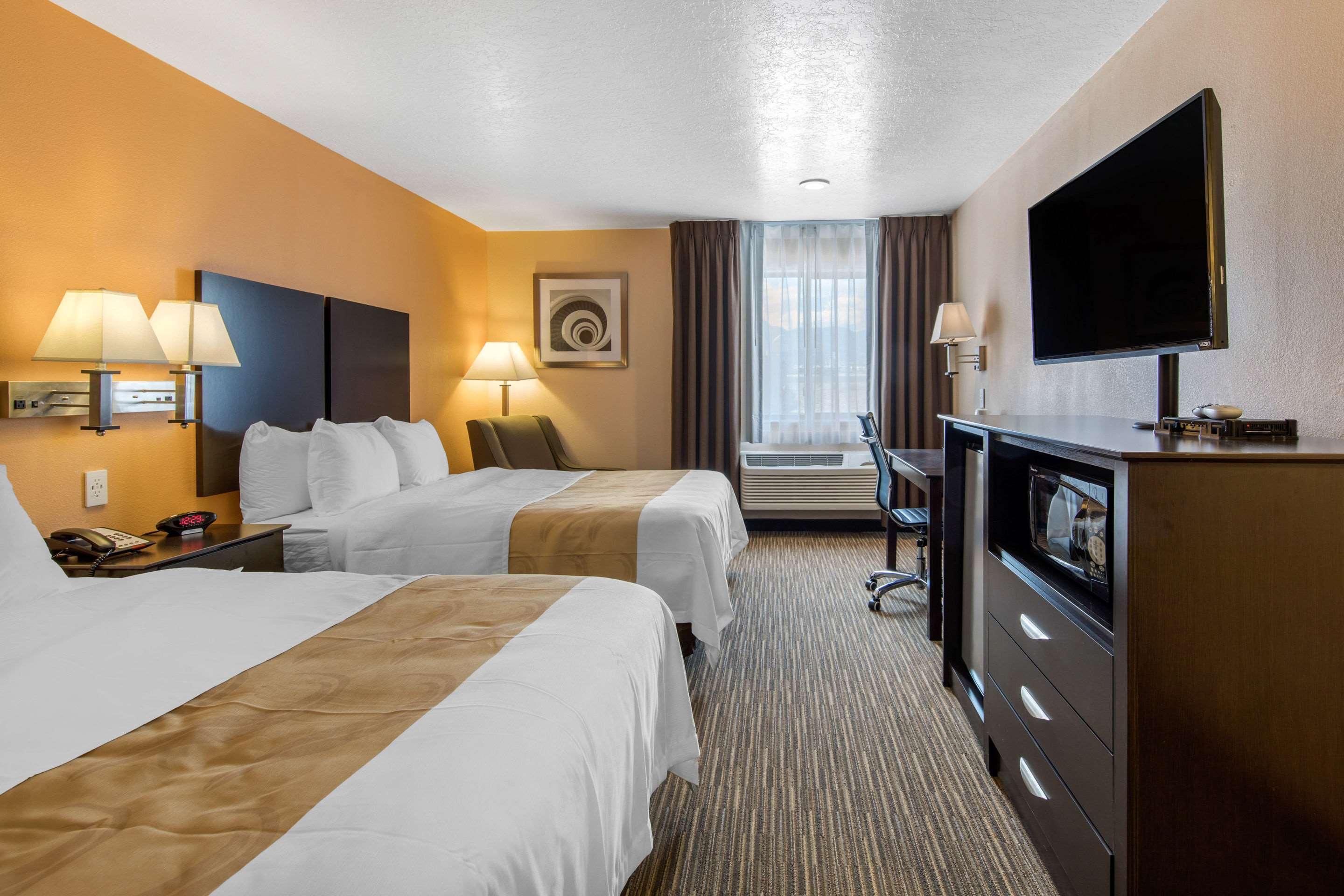 Quality Inn & Suites Albuquerque North Near Balloon Fiesta Park Exteriör bild