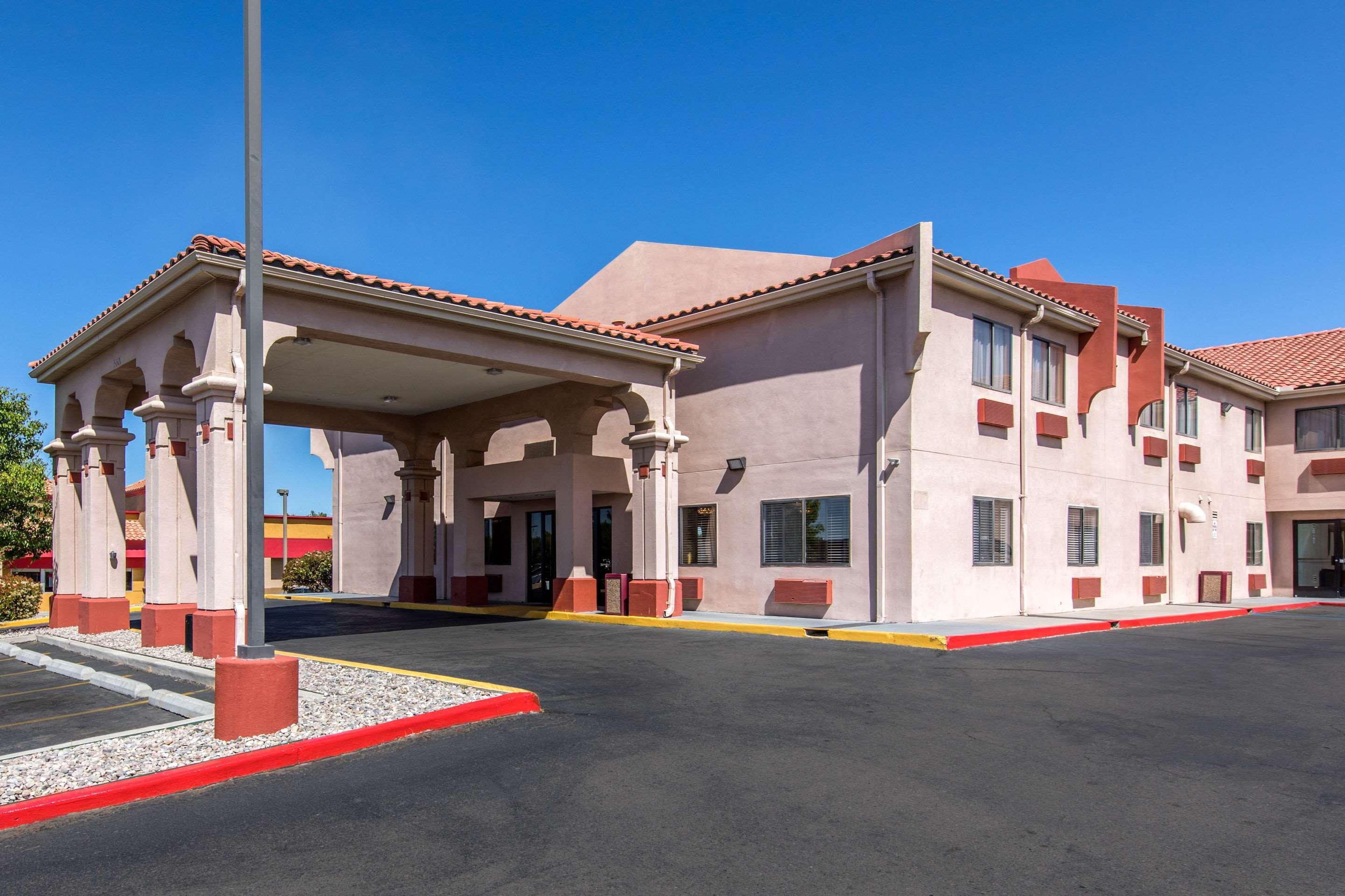 Quality Inn & Suites Albuquerque North Near Balloon Fiesta Park Exteriör bild