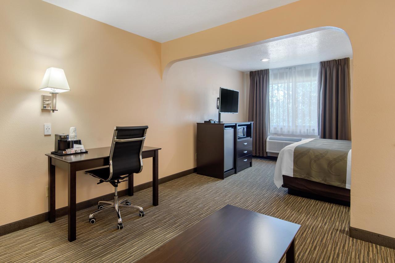 Quality Inn & Suites Albuquerque North Near Balloon Fiesta Park Exteriör bild